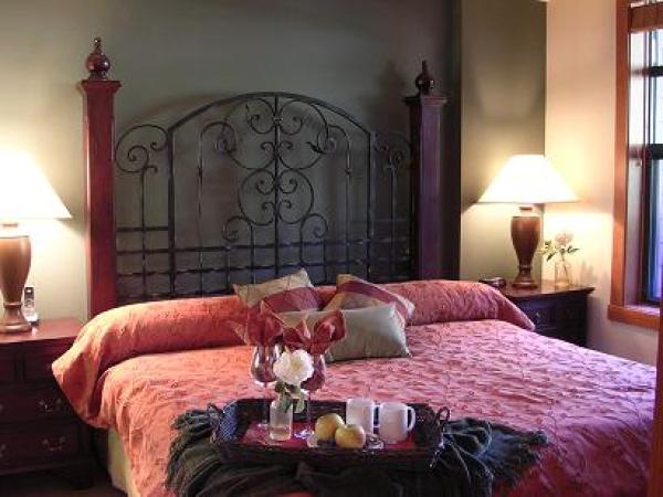 Kingsize Bedroom