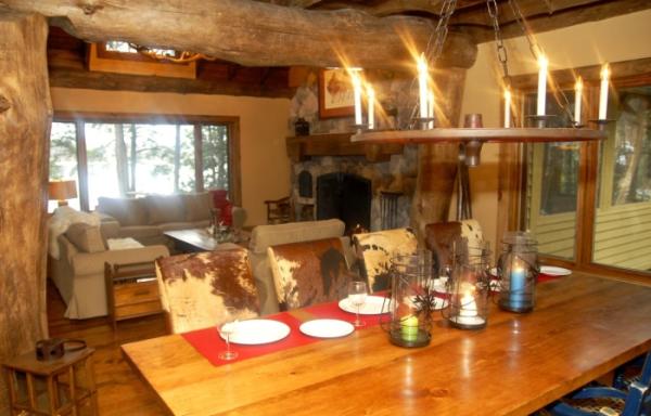 Dining area seats 12 people plus