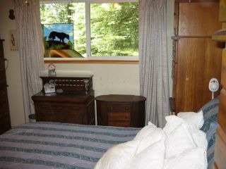 Master bedroom, queen bed, TV, VCR, DVD