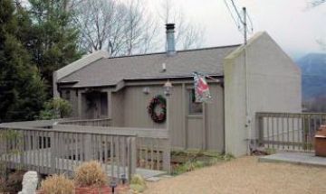 Pigeon Forge, Tennessee, Vacation Rental Cabin