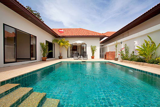 Pratumnak Hill, Pattaya, Vacation Rental Villa