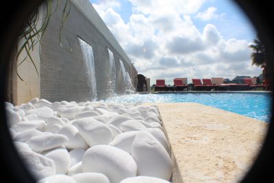 Villa Pool