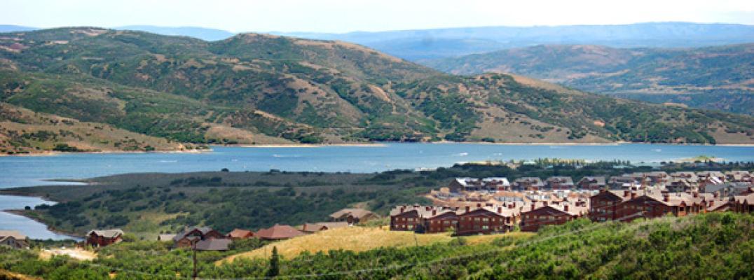 Jordanelle Reservior with Fox Bay in Foreground