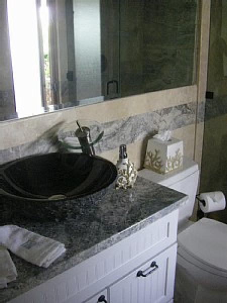 Upstairs Bathroom