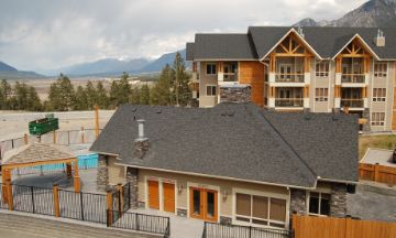 Radium Hot Springs, British Columbia, Vacation Rental Condo