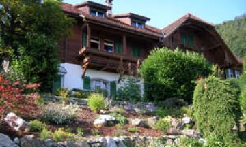 Gunten, Oberland, Vacation Rental Condo