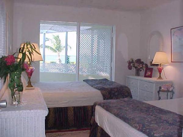 Cayman Kai, Grand Cayman, Vacation Rental Condo