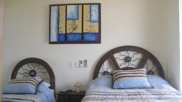 Second Bedroom - Queen & Twin Bed & Large Window
