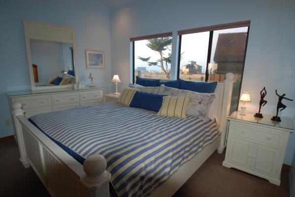 Cape Cod Room