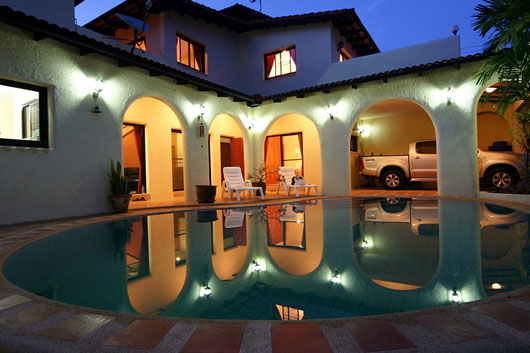 Soi Siam Country Club, Pattaya, Vacation Rental Villa