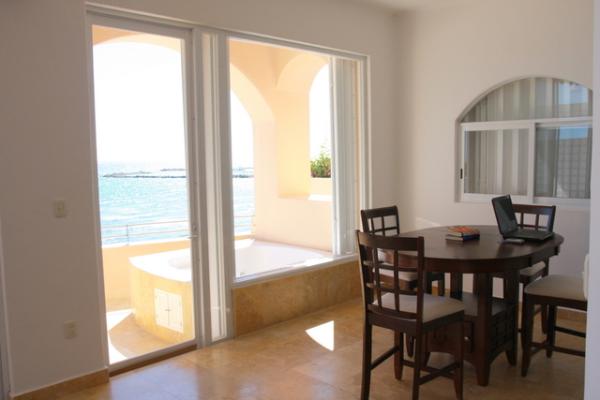 Breakfast Area with Ocean View