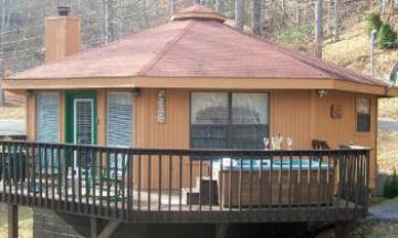 Pigeon Forge, Tennessee, Vacation Rental Cabin