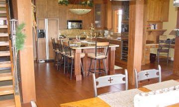 Big White Ski Resort, British Columbia, Vacation Rental Villa