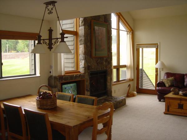 Dining/Living Area