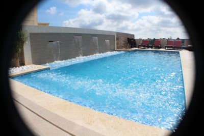 Villa Pool