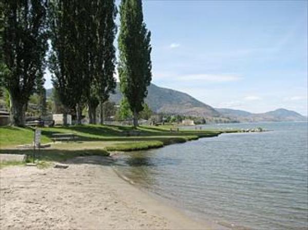 Kaleden Beach 