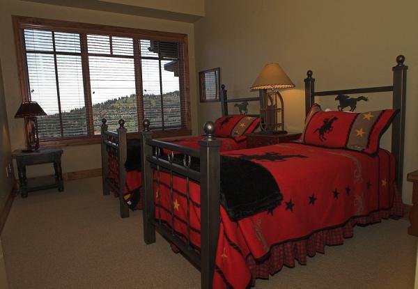 Twin Bed Setup view