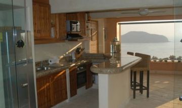 Zihuatanejo, Guerrero, Vacation Rental Condo