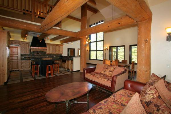 Mammoth Lakes, California, Vacation Rental Lodge