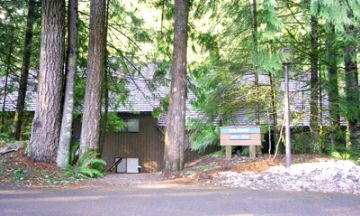 Deming, Washington, Vacation Rental Cabin