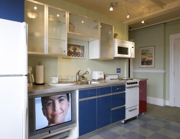 Kitchen - Apartment 304