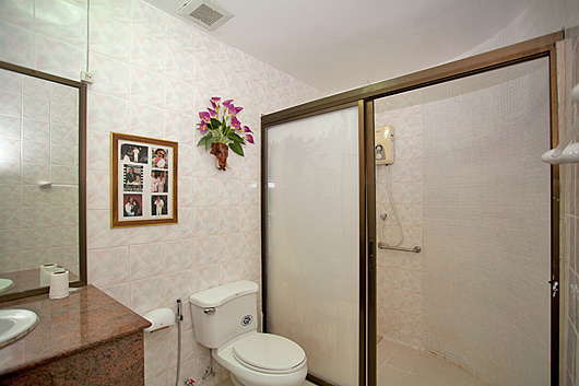 Pattaya Vacation Rental Villa