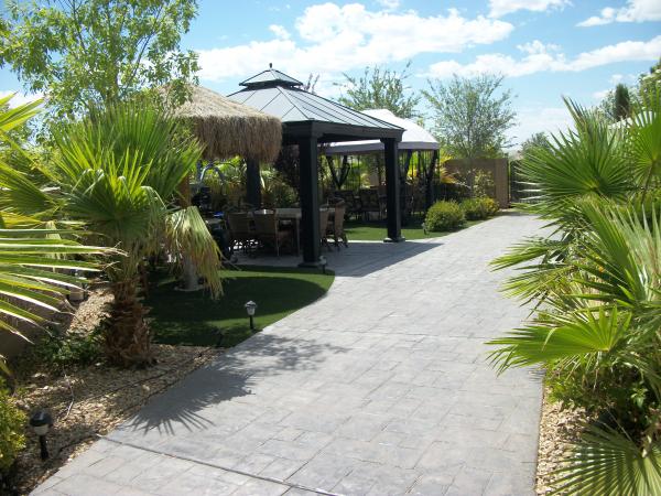 palapa side yard.    Relaxing area...