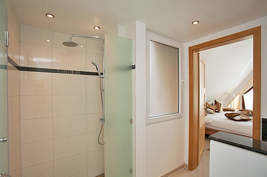 Trat Vacation Rental Villa