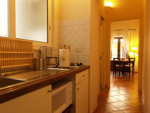 Bartolo Apartment - Kitchenette