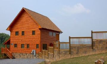 Sevierville, Tennessee, Vacation Rental Cabin