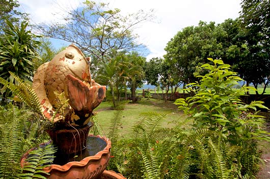 Doi Saket Vacation Rentals