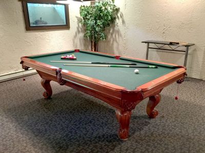 Pool table