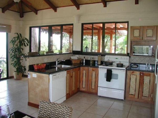 Full Kitchen amd all you need to cook in