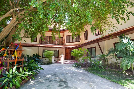 Pattaya Vacation Rental Villa