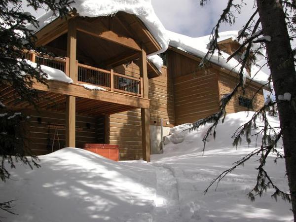 Ski Out Hot Tub