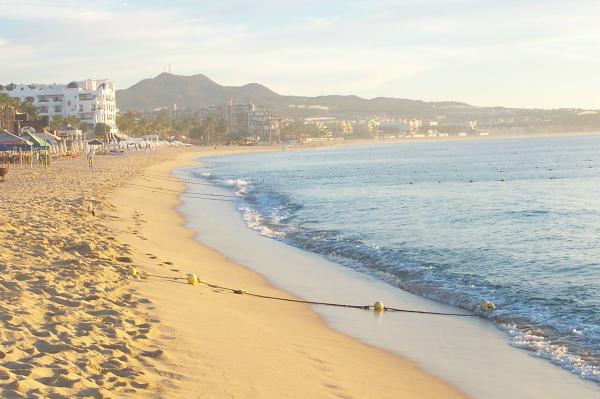 Cabo Bay Beach Looking North