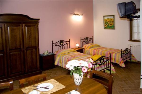 Twin Bedroom