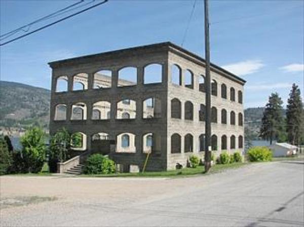 Kaleden Hotel