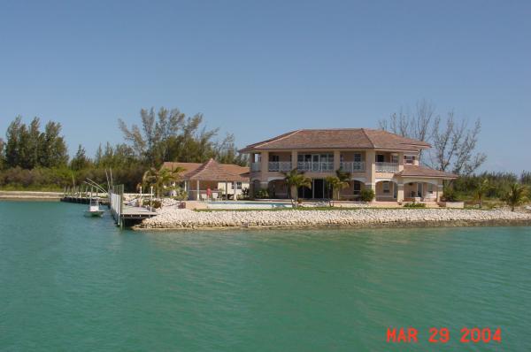 Dockside of Jennison Villa