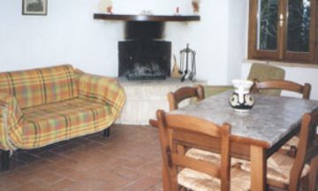 Bovara di Trevi, Umbria, Vacation Rental Condo