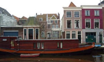 Leiden, South Holland, Vacation Rental Condo