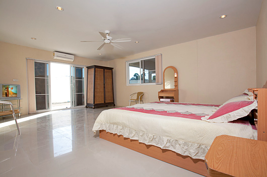 Thailand 4 Bedroom Vacation Villa