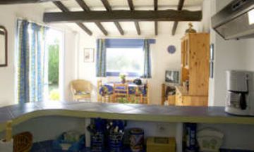 Pernes-les-Fontaines, Vaucluse, Vacation Rental House