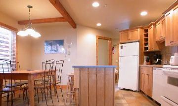 Big White Ski Resort, British Columbia, Vacation Rental Condo