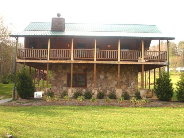Large Deck with a View!