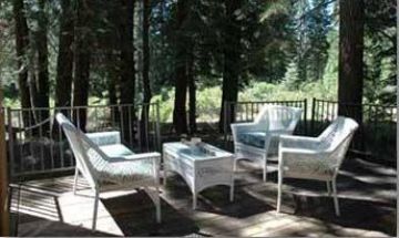 Truckee, California, Vacation Rental Cabin