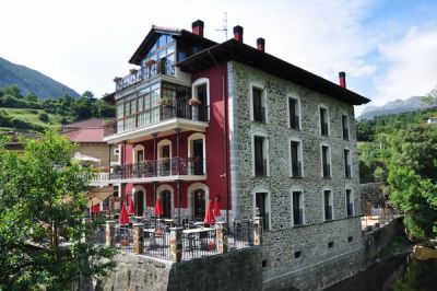 Regules-Soba, Cantabria, Vacation Rental B&B