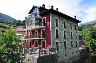 Regules-Soba, Cantabria, Vacation Rental B&B