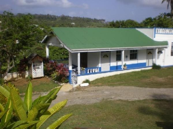 Marigot, Saint Andrew, Vacation Rental B&B