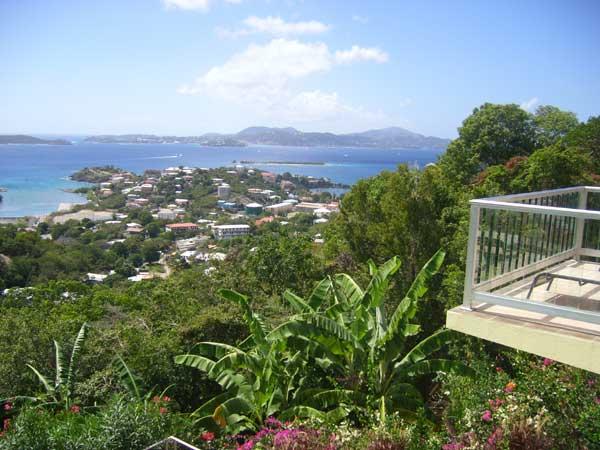 Sun, Shade & Views From Two Lrg Decks 